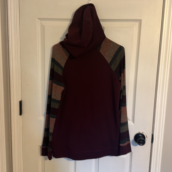 Double Hoodie - Picture 4 of 8